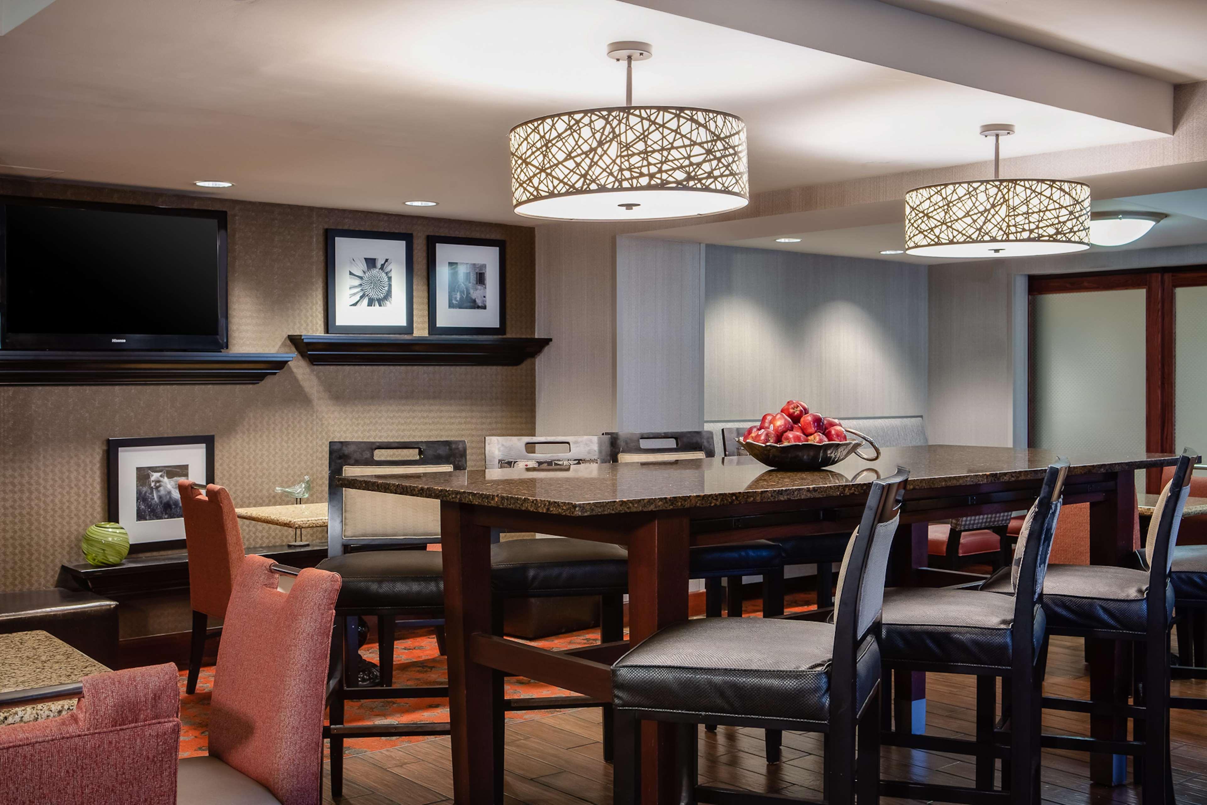 Hampton Inn Dubuque Luaran gambar