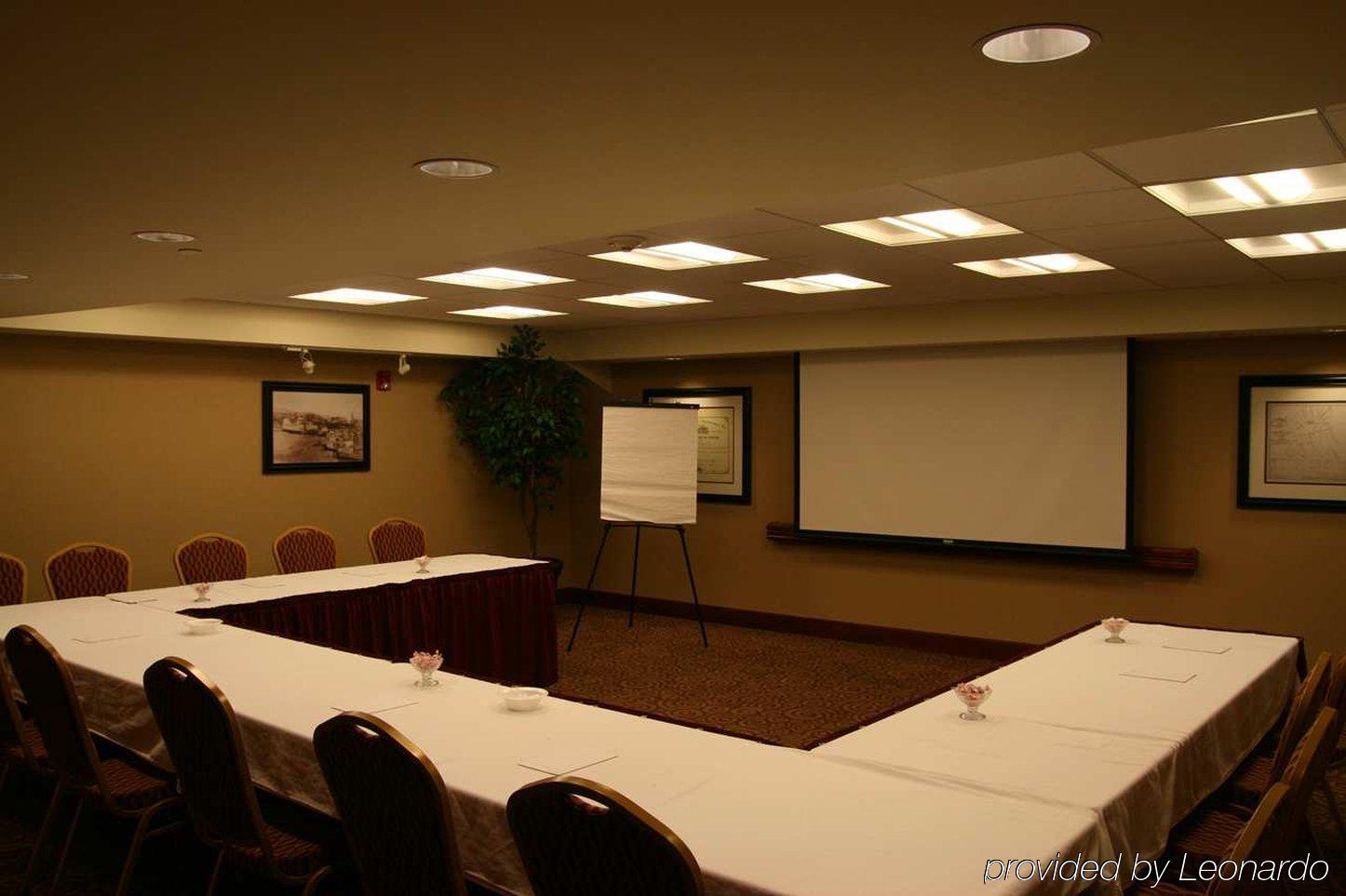Hampton Inn Dubuque Perniagaan gambar