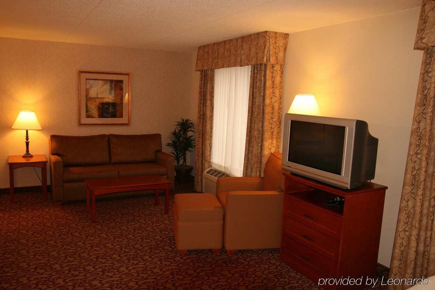 Hampton Inn Dubuque Bilik gambar