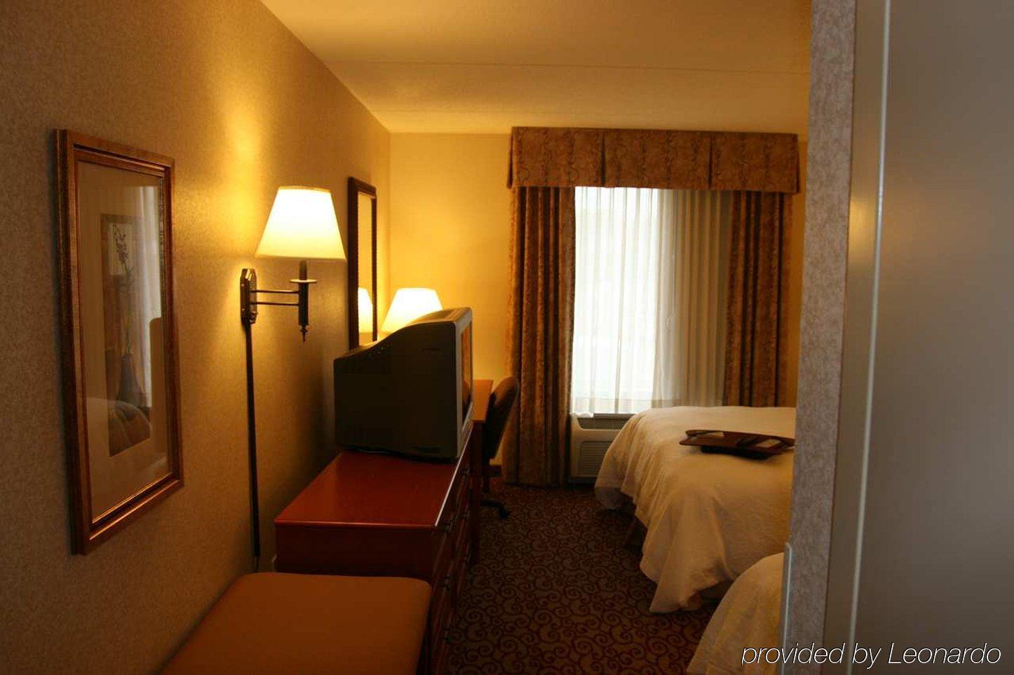 Hampton Inn Dubuque Bilik gambar
