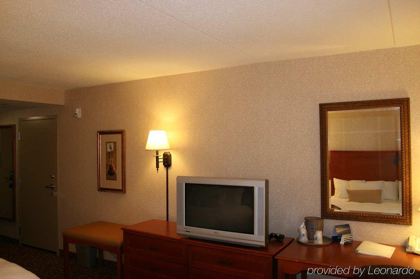 Hampton Inn Dubuque Bilik gambar