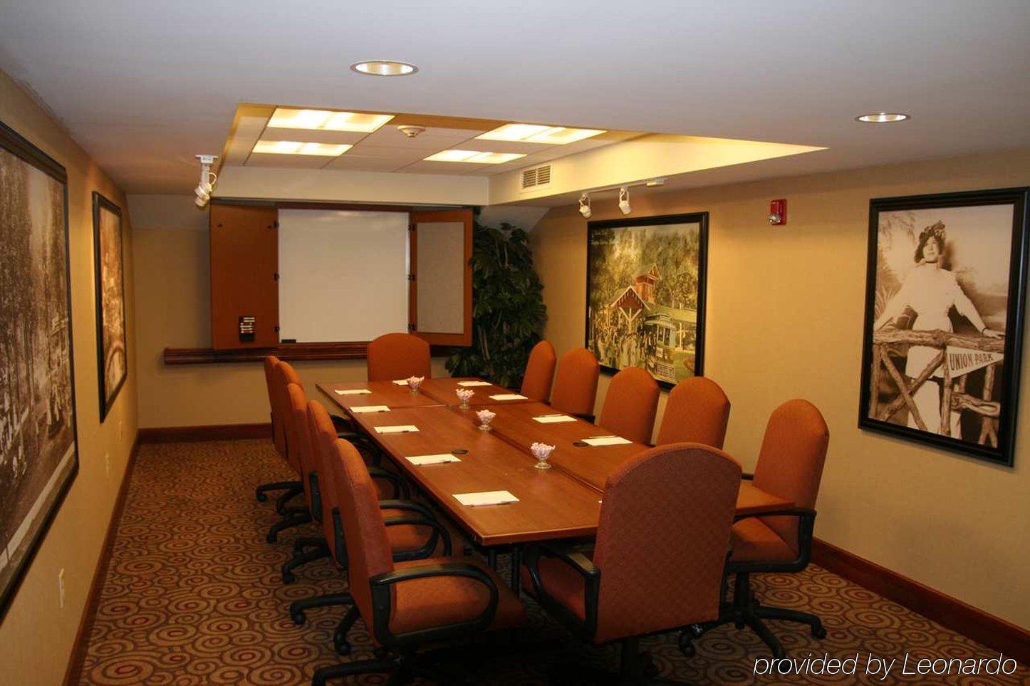 Hampton Inn Dubuque Perniagaan gambar